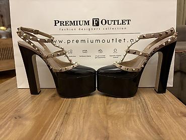 outlet: Valentino Garavani “Rockstud” platform topuqlu ayaqqabılar - Model — 3