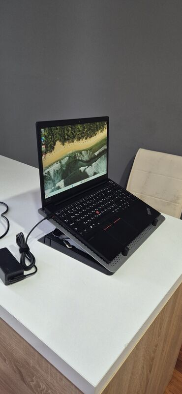 Lenovo: Lenovo Thinkpad E15 Core i7 10510U Ram 8 GB DDR4 SSD -256 GB nvme -da lalafo.az — 6 Lenovo: Lenovo Thinkpad E15 Core i7 10510U Ram 8 GB DDR4 SSD -256 GB nvme — 6