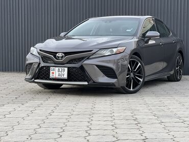Продажа квартир: Toyota Camry: 2018 г., 2.5 л, Типтроник, Бензин, Седан