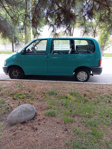 Nissan: Nissan Serena: 1996 г., Минивэн