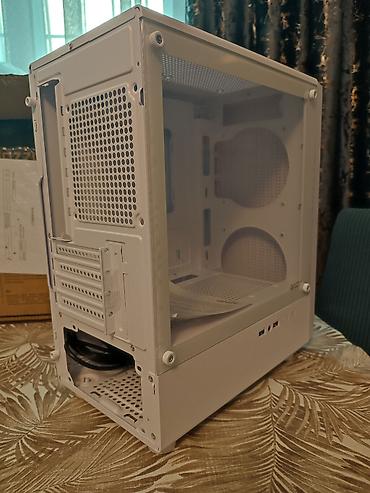kompüter keysi: Kompyuter korpusu mini atx.Qapaqi şüşədir.Əlavə məlumat almaq istəyən — 5