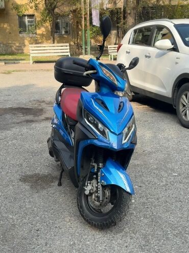 сколько стоит мопед: - Yamaha “Grand Moto”, 125 см3, 2024 год, 5100 км