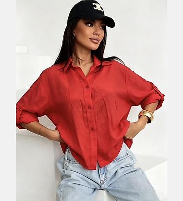 Košulje: ✅Ženska košulja – oversized kroj sa dugmadima
✅1950 din — 9