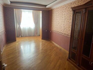 Uzunmüddətli kirayə mənzillər: Neftçilər metrosunun 25 nömrəli polis bölməsinə yaxın yaxın 5 — 10