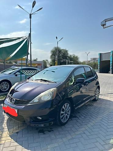 6000: Honda Fit: 2013 г., 1.5 л, Автомат, Бензин, Хэтчбэк — 5