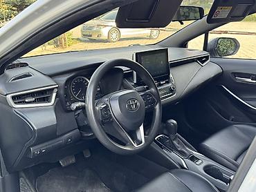 дишевли машина: Toyota Corolla: 2020 г., 1.8 л, Вариатор, Гибрид, Седан — 6