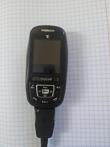 nokia e52: Антикварные телефоны,батареи у всех севшие — 4