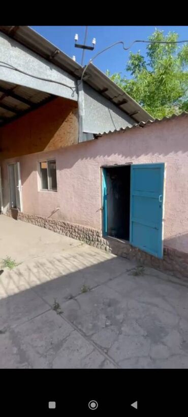одна комнатная квартира в бишкеке: Дом, 70 м², 3 комнаты, Собственник, Косметический ремонт
