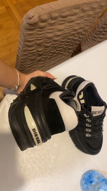 Women's Sneakers and athletic shoes: Diesel, 40, bоја - Crna — 6