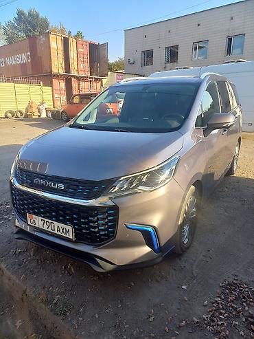 JAC : 2022 г., 1.3 л, Автомат, Гибрид, Минивэн at lalafo.kg JAC : 2022 г., 1.3 л, Автомат, Гибрид, Минивэн