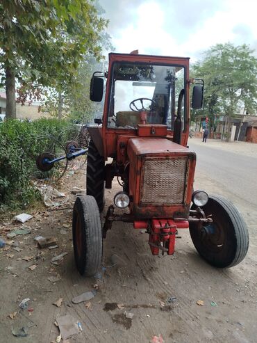 mtz 80 traktor: Traktor motor 2.5 l, İşlənmiş