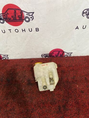 мокрая автономка: Бачок омывателя Subaru Forester SG5 EJ20 2 2002 (б/у)