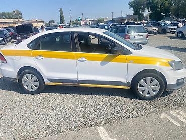 авто полотка: Volkswagen Polo: 2018 г., 1.6 л, Механика, Бензин, Седан — 5