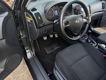 Hyundai: Hyundai i30: 1.4 l | 2009 il Hetçbek — 9