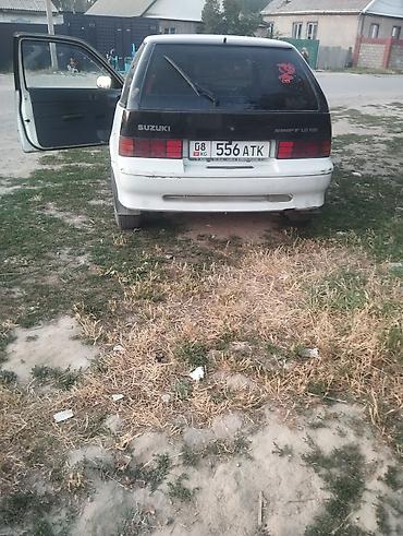 крыло на фит: Suzuki Swift: 1989 г., 1.3 л, Механика, Бензин, Хэтчбэк — 4