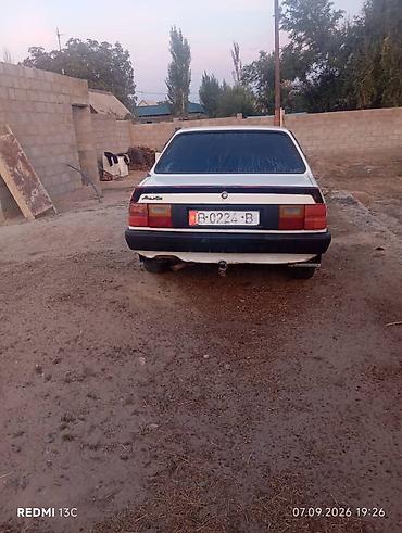 civic 1990: Audi 80: 1986 г., 1.8 л, Механика, Бензин, Седан — 4