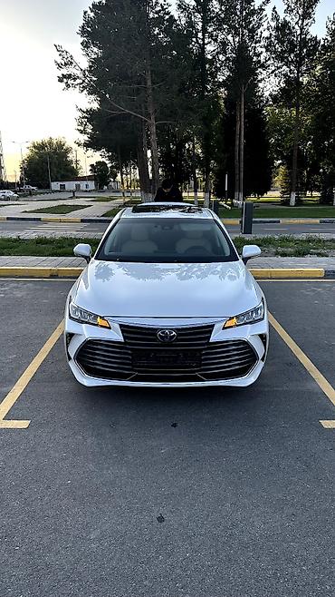 афто мобил: Toyota Avalon: 2019 г., 2.5 л, Вариатор, Гибрид, Седан — 2