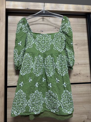 calliope haljine: M (EU 38), color - Green, Other style, Short sleeves