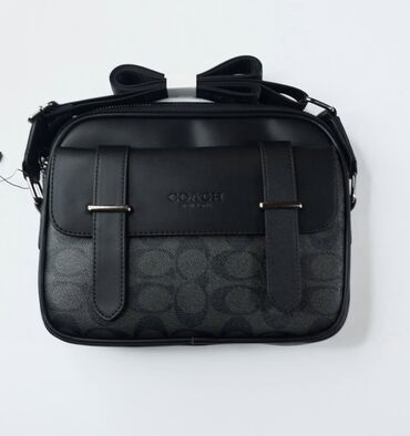 золотые часы женские бишкек цена: Барсетка от бренда COACH. 
Состояние:Новый.
Обмен есть