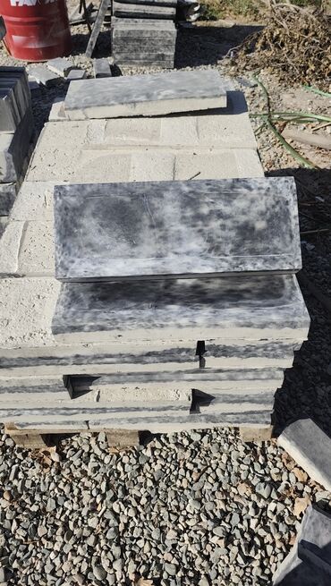 Садовые бордюры: Садовый бордюр, Литой, Бетонный, Овальный, Новый — 10