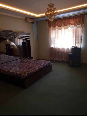 Долгосрочная аренда домов: 350 м², 9 комнат — 9