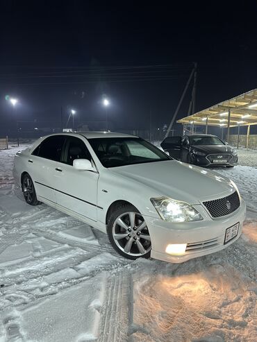 Toyota: Toyota Crown: 2004 г., 3 л, Типтроник, Бензин, Седан