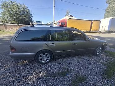 газ станция: Mercedes-Benz E-Class: 2003 г., Универсал — 2