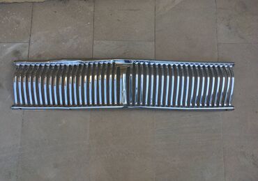 volga 24: Qaz 24 radiator barmaqlığın ortasi + 1 eded sag teref ocki,kohneden
