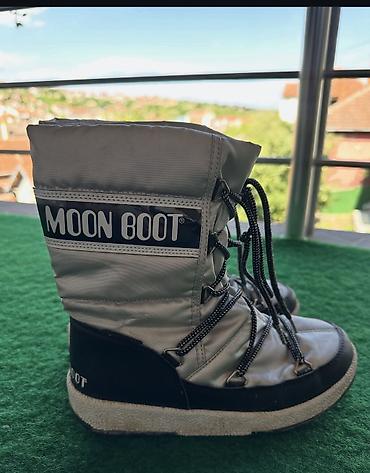 ecco obuca novi sad: 🌙 Original Moon Boot zimske čizme Broj 35, ali odgovaraju i za 36 zbog — 2