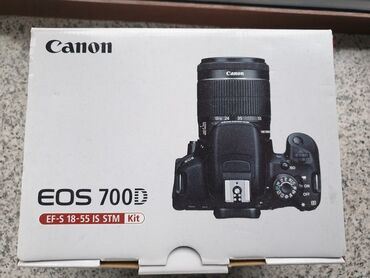 сенсорный фотоаппарат: Canon EOS 700D Состояние: как новый Также сумка в комплекте Тип
