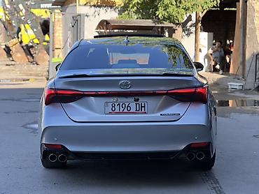 corolla 2016: Toyota Avalon: 2019 г., 3.5 л, Автомат, Бензин, Седан — 5