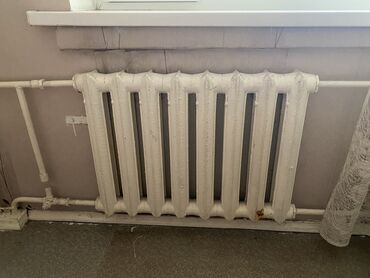 купить печь для дома на угле: Продаю чугунные батареи б/у. Одна батарея на 8 секций, вторая на 14