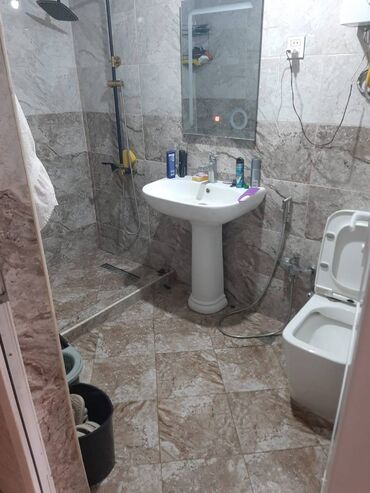 Köhnə tikili: Bakı, Mərdəkan, 3 otaqlı, Köhnə tikili, 76 kv. m -da lalafo.az — 13 Köhnə tikili: Bakı, Mərdəkan, 3 otaqlı, Köhnə tikili, 76 kv. m — 13