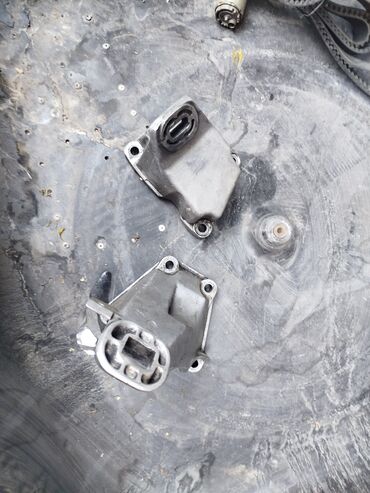 Другие автозапчасти: Ауди с4 запчасти объём 2.8 адрес Талас — 4