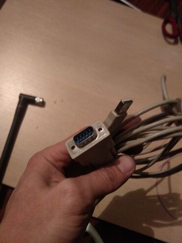 Другие аксессуары для компьютеров и ноутбуков: Кабеля разные — 3