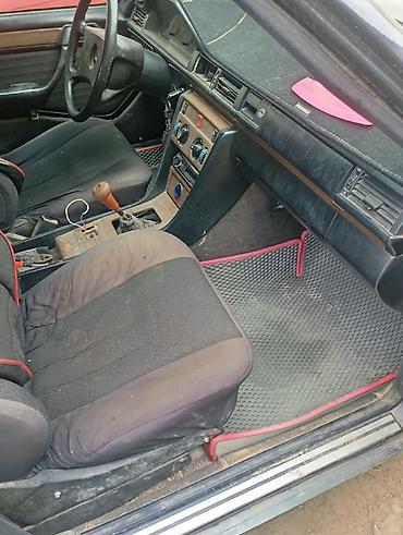 ауди 2 6 машына: Mercedes-Benz W124: 1989 г., 2.3 л, Кол менен иштөөчү, Бензин, Седан — 8