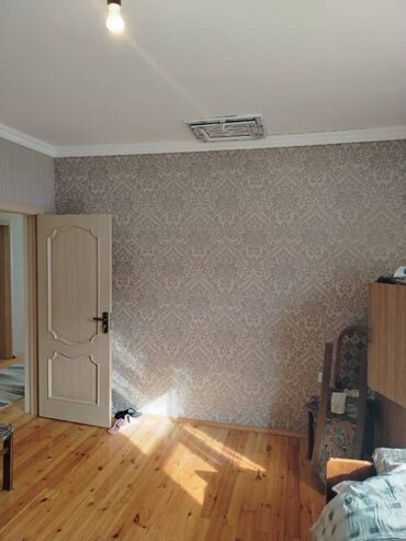 Bağ evlərinin satışı: Bakı, Novxanı, 120 kv. m, 3 otaqlı, Hovuzsuz, Qaz, İşıq, Su — 2