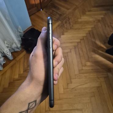 11pro makx islenms: IPhone 11, 64 GB, Qara, Face ID — 7