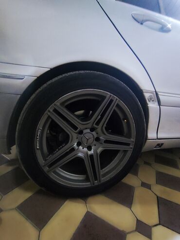 диски на 19 5: Литые Диски R 19 AMG, Комплект, отверстий - 5