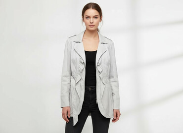 kurtka do chrztu: Women`s lightweight jacket, size S