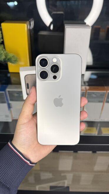 айфоны по низкой цене: IPhone 15 Pro Max, Б/у, 256 ГБ, Natural Titanium, Защитное стекло, Коробка, 90 %
