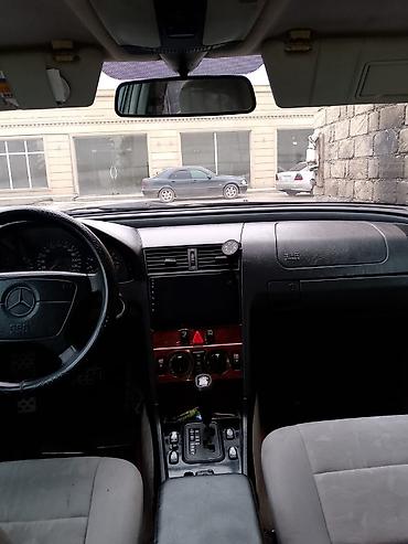фургоны категории б: Mercedes-Benz 200: 2 л | 1997 г. Седан — 3
