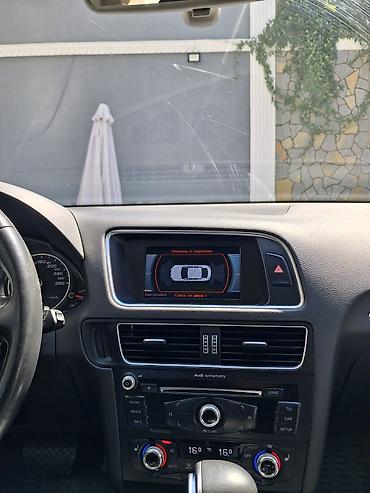 audi sukan: Audi Q5 – ağ rəngli, zərif və funksional premium SUV. Əsas — 10