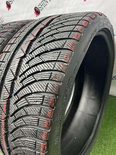 89 2: Шины 235 / 35 / R 20, Зима, Б/у, Пара, Легковые, Michelin — 2