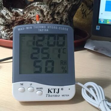 civəli termometr: Termometr və nəmişlik ölçən ktj firmasi ta 218a modeli inkubator ve