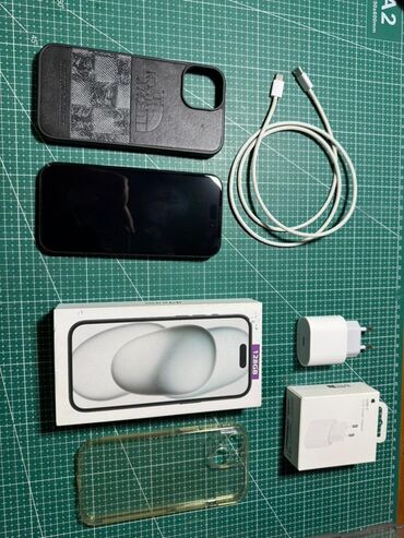 Apple iPhone: IPhone 15, 128 GB, Qara, Face ID — 8