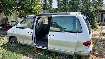 largo: Nissan Largo: 2010 г., Минивэн — 2
