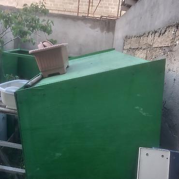 kafe biznesi: Vitrin /qutu . - Material: qalın metaldan hazırlanmış, möhkəm — 2