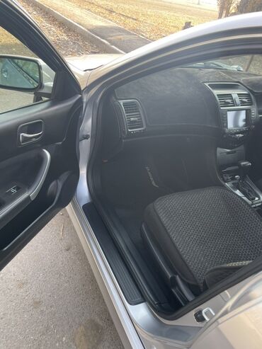 Honda: Honda Accord: 2003 г., 2.4 л, Автомат, Бензин, Седан — 8