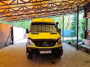 жили: Mercedes-Benz Спринтер: 2010 г., 3 л, Фургон — 1